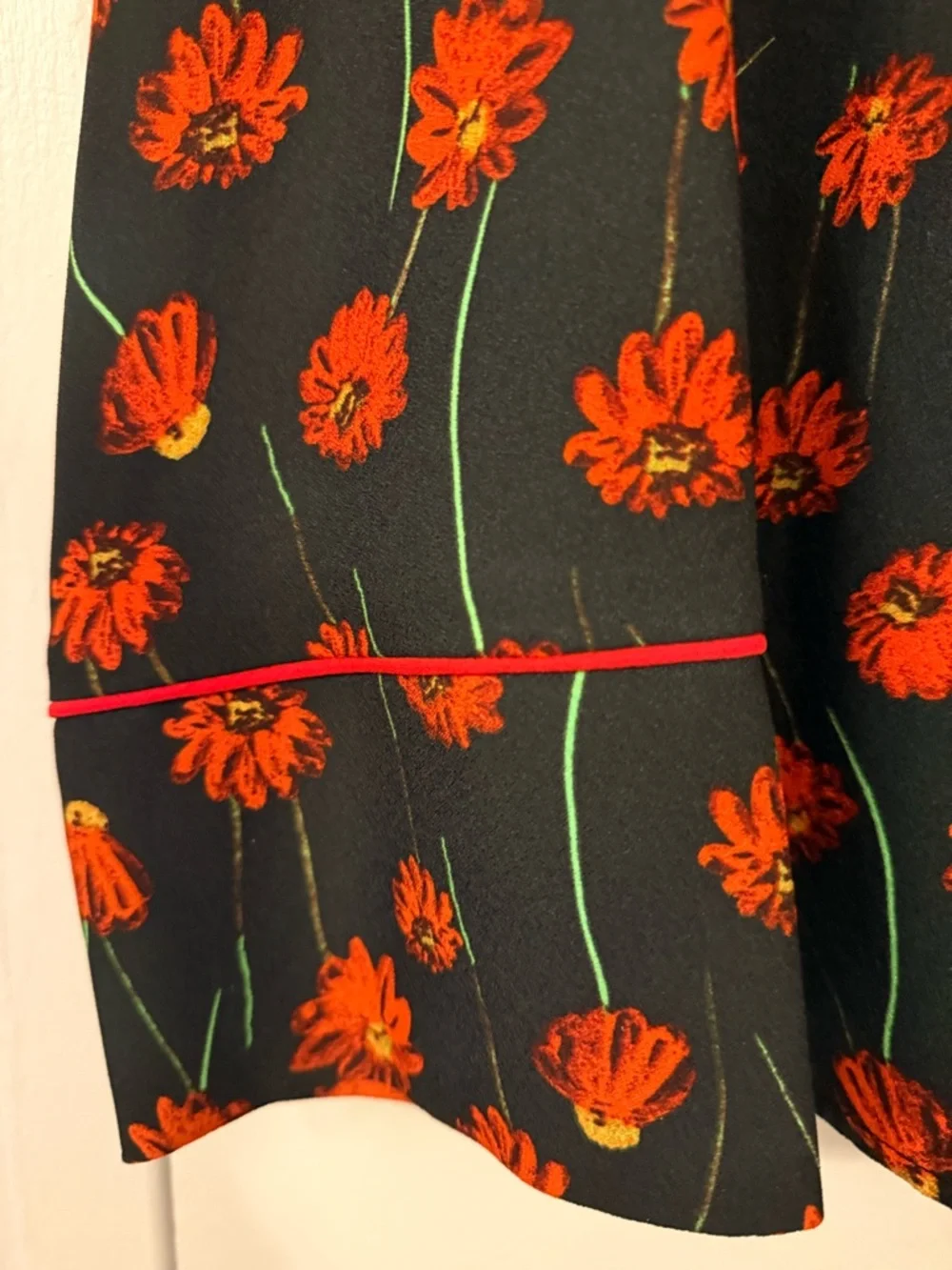 H&M Black Button-Down Top with Orange Floral Print - Picture 6 of 10